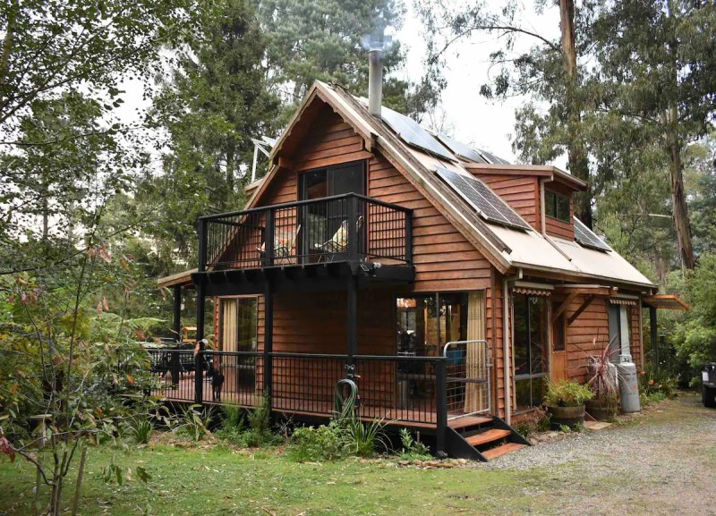 Pet Friendly Cabin Victoria